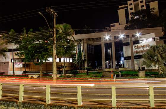 Câmara de Itabira - foto noturna - Filipe Augusto/Acom CMI